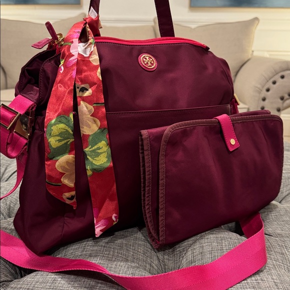 Tory Burch Baby Diaper Work Travel Burgundy Large Tote Bag - Picture 3 of 17